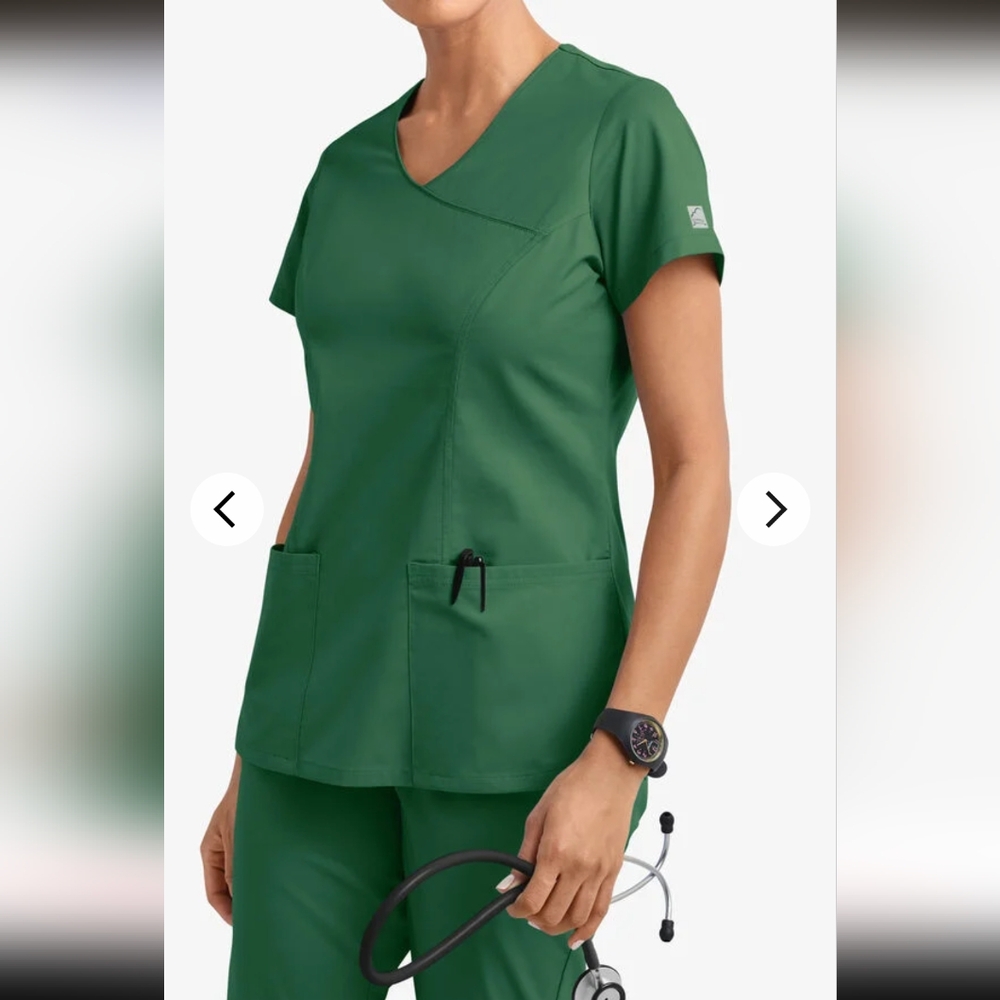 Butter-Soft STRETCH 3-Pocket V-Neck Mock Wrap Scrub Top- XL